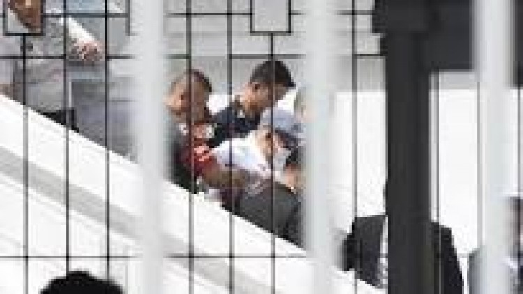 คุก‘สุรพงษ์’2ปี ปมออกพาสปอร์ต ศาลชี้ป่วยหนัก‘รอลงอาญา-ปรับเพิ่ม’