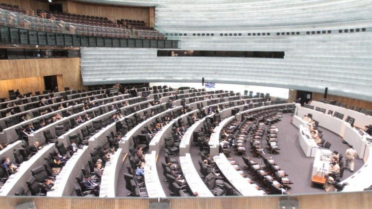 ล็อกเป้าซักฟอก‘นายกฯ-3รมต.’ พท.ดีเดย์ชงญัตติหลัง12ธ.ค.