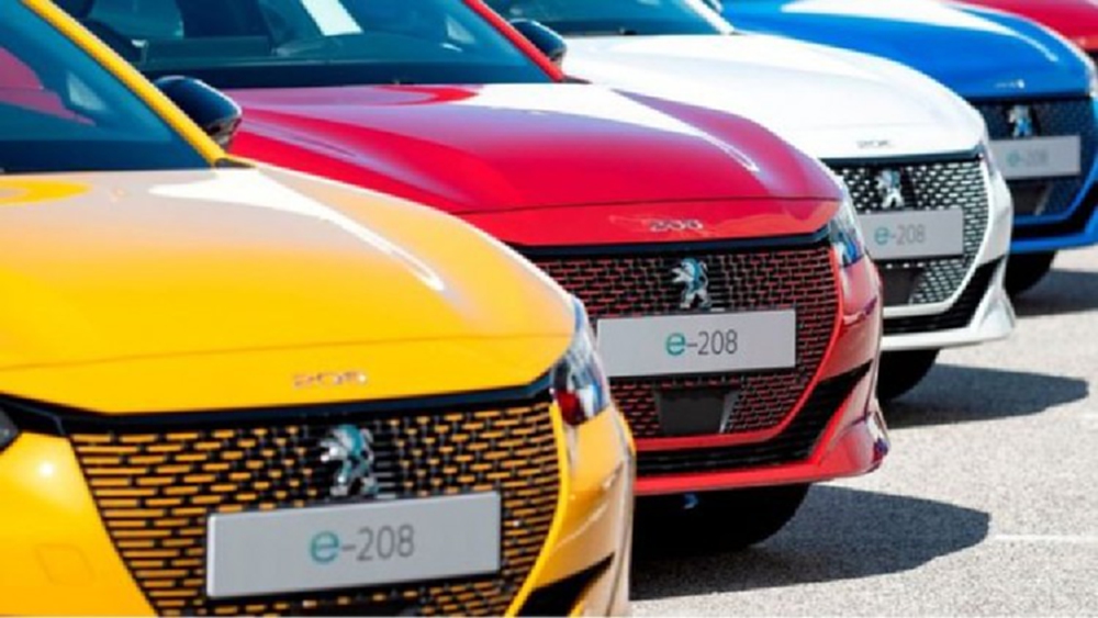 จับตา 'เฟียต ไครสเลอร์-เปอโยต์' เจรจาควบกิจการ มูลค่า 5 หมื่นล้านดอลล์