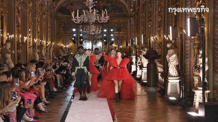 Giambattista Valli x H&M โบฮีเมียนวิญญาณโรมัน