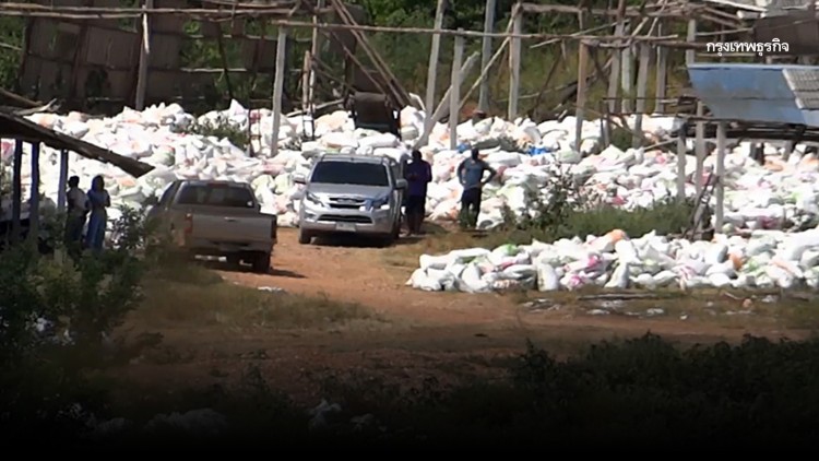 ฟาร์มไก่ 'ปารีณา' ยังเปิดทำงานตามปกติ แม้จะมีคำสั่งให้หยุดกิจการ