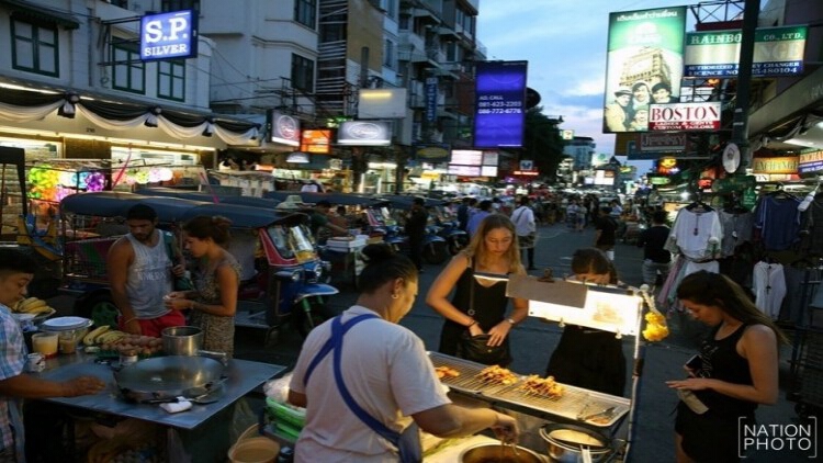 กทม.มอบป้าย 3 ภาษารับรองคุณภาพ สตรีทฟู้ดไทย