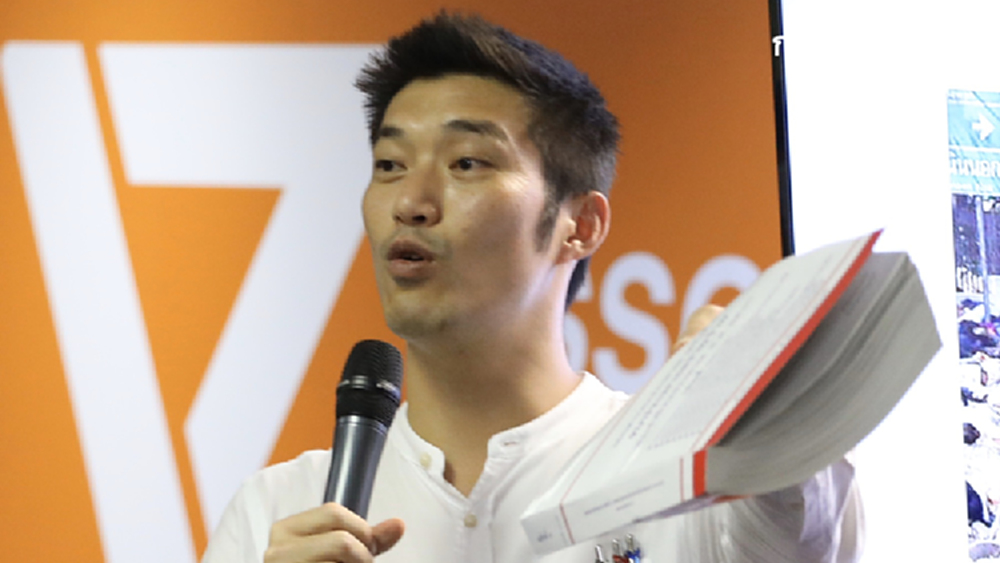 ศาลนัดฟังคำสั่ง 24 ธ.ค. คดี 'ธนาธร' ยื่นฟ้อง7กกต.