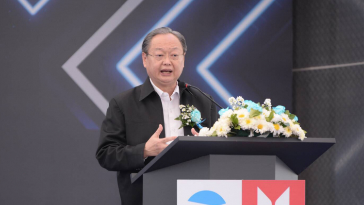 'สนธิรัตน์' ชูนโยบาย B20 - EV หนุนภาคขนส่ง