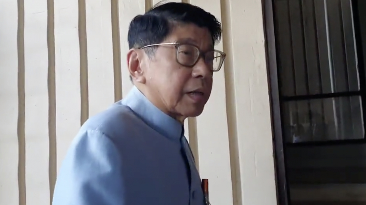 'วิษณุ' โยนกรมบังคับคดี แจงปม 'ยิ่งลักษณ์' ถูกยึดทรัพย์ ขายทอดตลาด