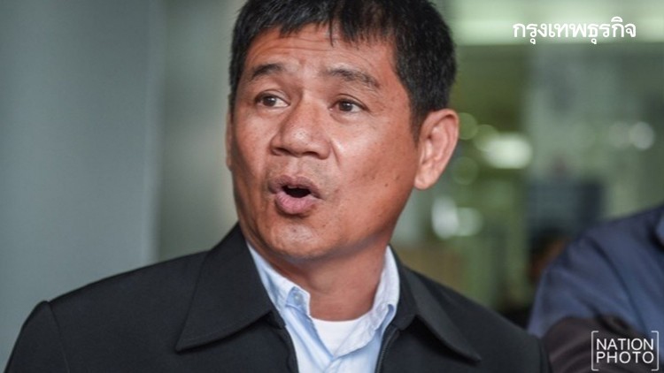 'ชัยวัฒน์' รายงานตัวศาลอาญาคดีทุจริต