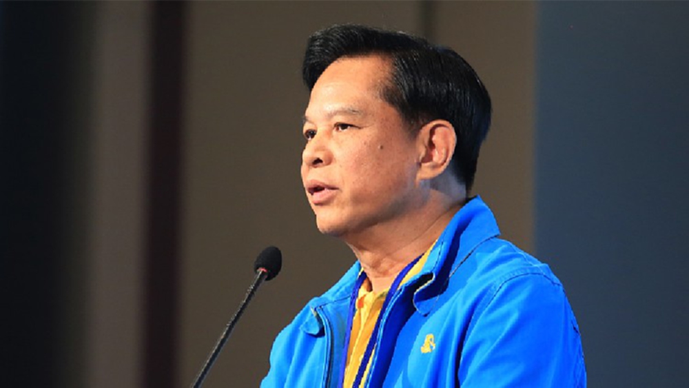 'พีระพันธุ์' เข้าทำเนียบฯ คุย 'ประยุทธ์' จ่อช่วยอุดช่องสัญญาทำรัฐเจ๊ง