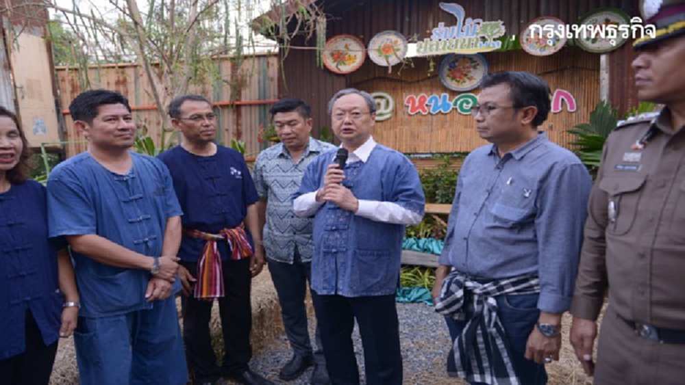 'สนธิรัตน์' ขับเคลื่อนมิติพลังงานสู่ชุมชนหนองจอก