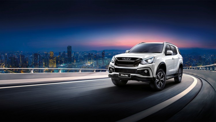 อีซูซุ ปรับโฉม 'มิวเอ็กซ์' คงราคาเดิม