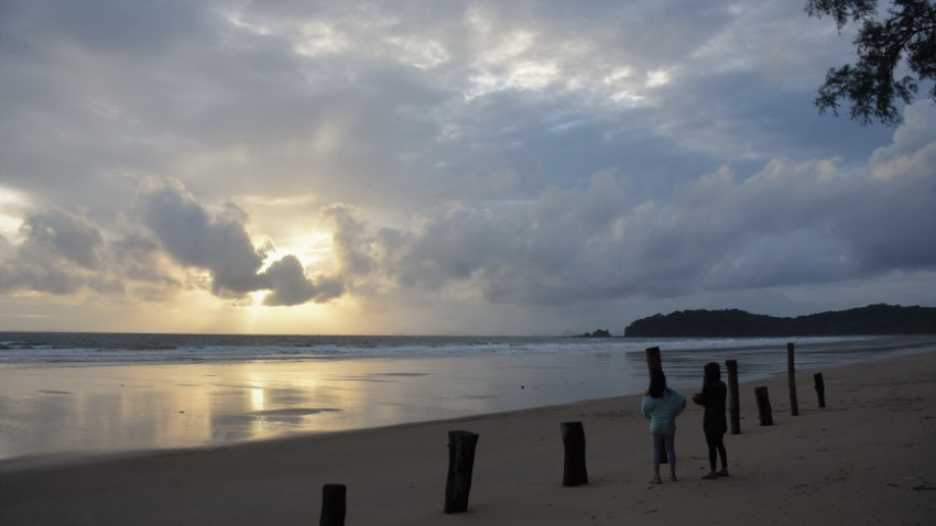 เกาะพยาม...ที่เพียรตามหา