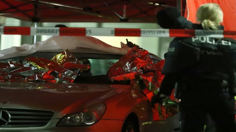 มือปืนกราดยิง 9 ศพเยอรมนี ถูกพบเสียชีวิตในบ้าน