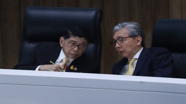 ‘วิษณุ-อุตตม’ สวน ‘พท.’ ปมเช่าที่ศูนย์สิริกิติ์ เพราะรัฐบาลยิ่งลักษณ์ทำตาม บ.เอกชนเสนอ