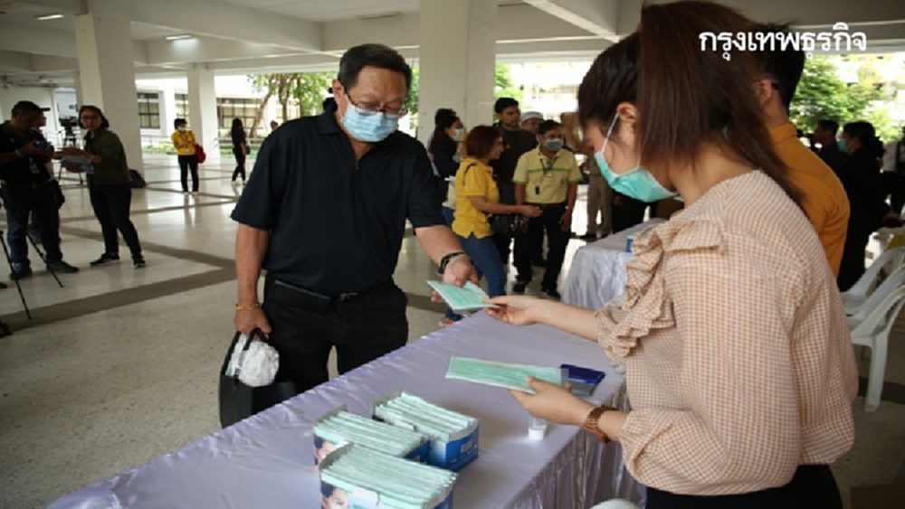 'หน้ากาก' ทางเลือกแก้วิกฤติ ขาดแคลนเอกชนผลิตไม่ทัน