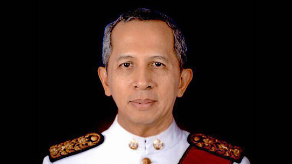 โปรดเกล้าฯ 'ชีพ จุลมนต์' เป็นนายกสภามหาวิทยาลัยรามคำแหง