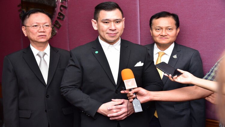 'แรงงาน' ปรับรูปแบบ 'One Stop Service' ในกทม. ป้องกัน COVID-19