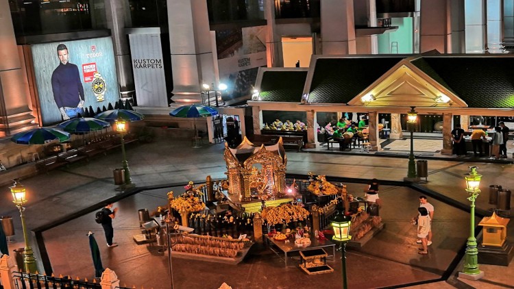 'พิพัฒน์' ประเมินโควิดลากยาวสิ้นปีนี้ท่องเที่ยววูบ 30 ล้านคน