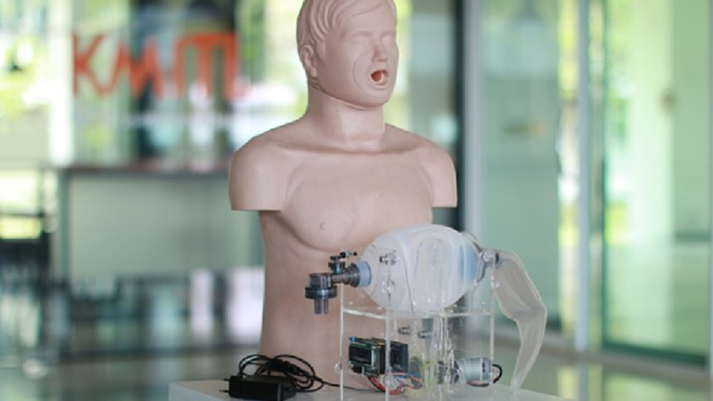 "ศูนย์ KMITL GO FIGHT COVID-19" สจล.นวัตกรรมสำหรับโควิด-19