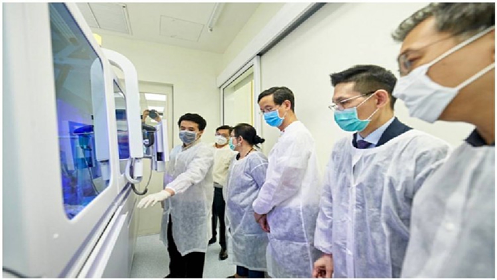 เครื่องตรวจ COVID-19 อัตโนมัติ รู้ผลเร็ว แม่นยำถึง 99 %