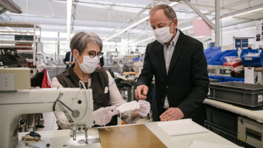 ‘หลุยส์ วิตตอง’ เบนเข็มผลิตหน้ากากอนามัยป้องกัน ‘โควิด-19’