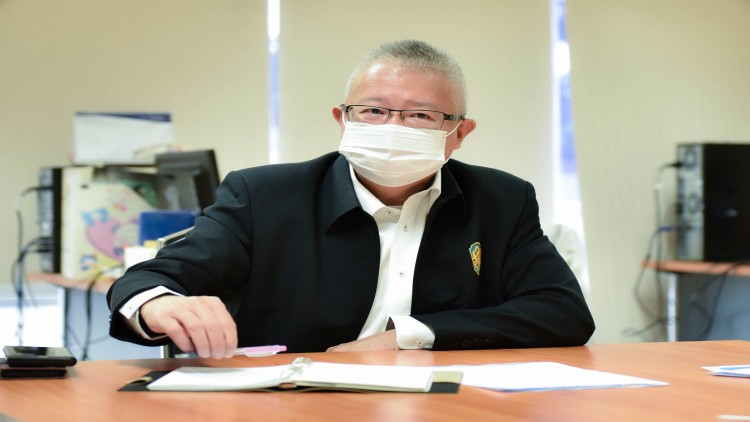 'จุรินทร์' เตรียมนัดหารือภาคเอกชนฟื้นเศรษฐกิจหลัง 'โควิด-19'