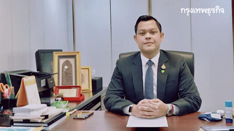 ยื่น 'ทบทวนสิทธิ์' 2 วันยอดทะลุหลักล้าน เหน็บนักการเมืองเพลาๆ ปากบ้าง