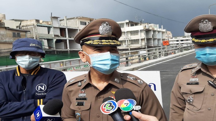 เปิดแล้ว! สะพานข้ามแยกลำสาลี คาดพรุ่งนี้รถจะเพิ่มปริมาณมาก