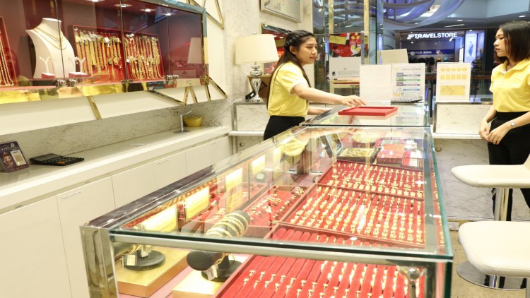 ขายทอง 'เดลิเวอรี่' นิวนอร์มอล 'ร้านทอง' ยุคโควิด