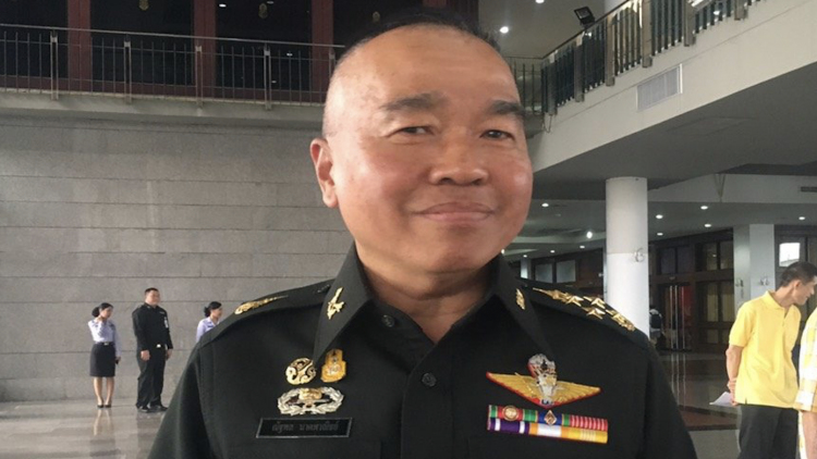 'รอง ผบ.ทบ.' รอเคาะคลายล็อกมาตรการระยะ 2 พรุ่งนี้