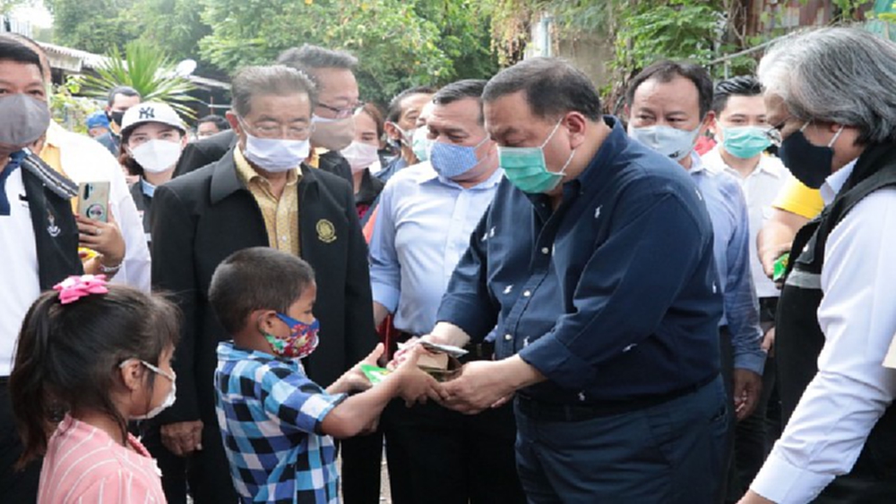 แรงงาน–พม. ผนึกกำลังช่วยผู้ประสบปัญหาจากโควิด-19 มีงานทำ มีชีวิตดีขึ้น