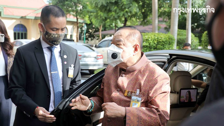 ยึดอาวุธสงครามโยงการเมือง 'จักรทิพย์' ปัดจัดฉากหวังสกัดม็อบ 'ประวิตร' โยนจนท.สอบ