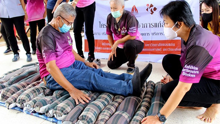 ที่นอนลมจาก ‘ถุงน้ำยาล้างไต’ เพื่อผู้สูงวัย