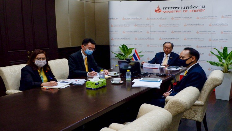 'สนธิรัตน์' ถกผู้นำพลังงานโลกเวทีIEA โชว์แผนพลังงานสร้างไทย 