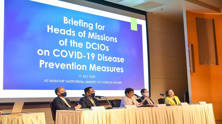 กต. ติวเข้ม ‘ทูตต่างชาติ’ กฎเหล็กสาธารณสุขยุคโควิด