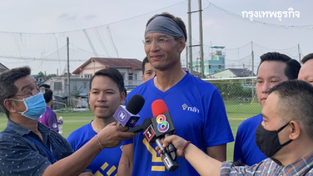 'กรณ์' ให้กำลังใจทีมเศรษฐกิจชุดใหม่ของรัฐบาล