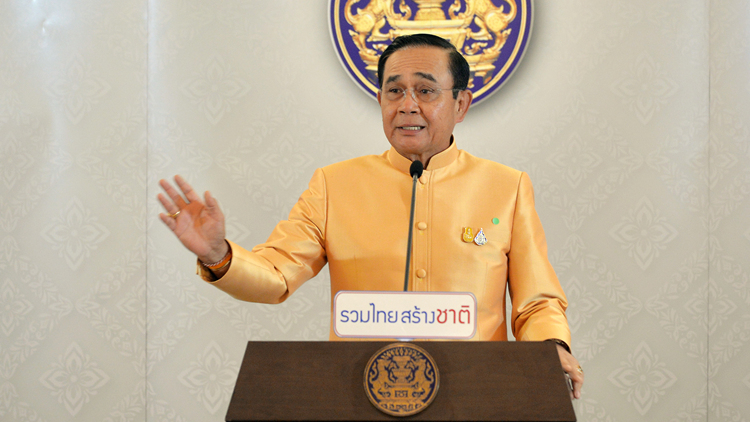 เบรก 'อาชีวะ' ชนม็อบนักศึกษา เตือนรัฐบาลอย่าประเมินต่ำ จับตาจัดตั้งม็อบชนม็อบ