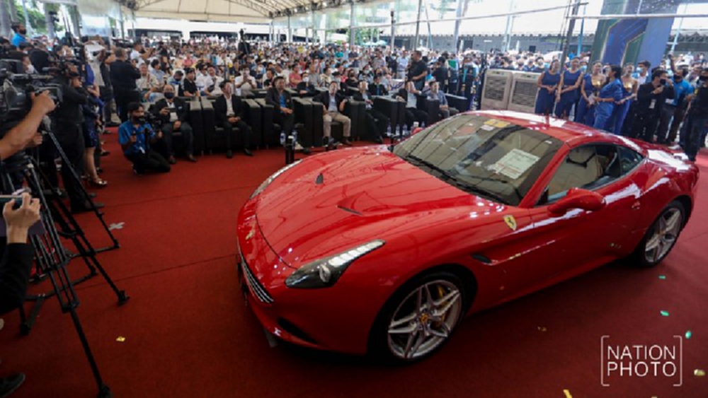 ประมวลภาพกรมศุลกากรจัด 'ประมูลรถ' ของกลาง ประจำปี 2563