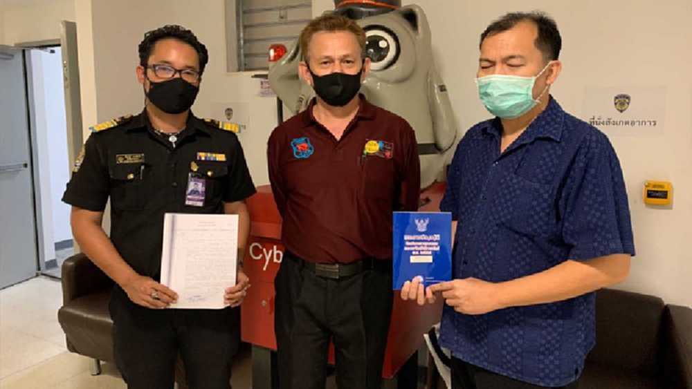 ‘ไก่หลุม’ เป็นเรื่อง! กรมปศุสัตว์แจ้งความเอาผิด 'หม่อมถนัดแดก'