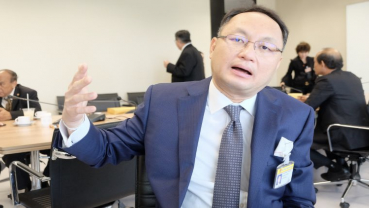 'ยุทธพงศ์' ชี้เลื่อนเคาะเรือดำน้ำ ผิดปกติ เชื่อมีใบสั่ง