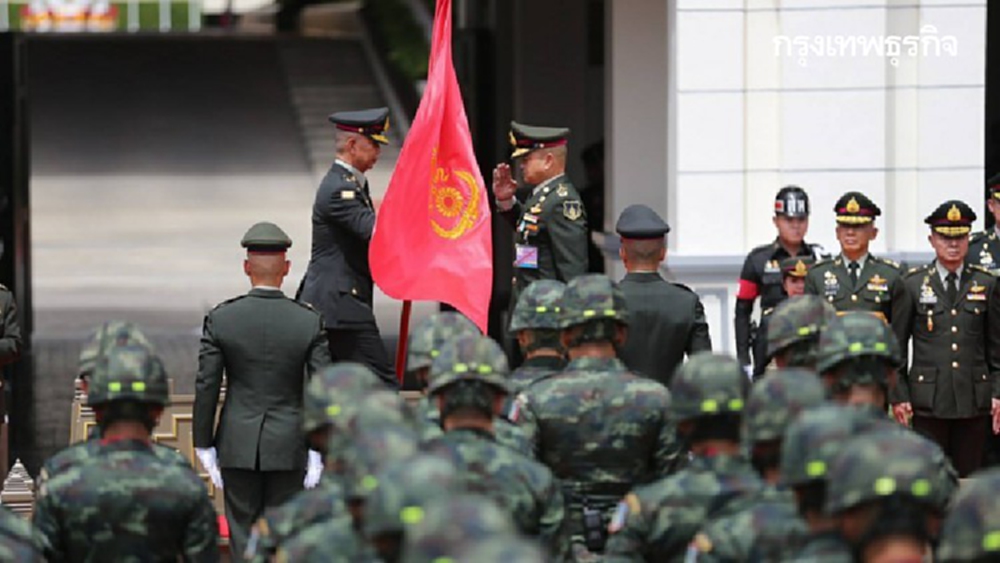 'ผบ.ทบ.'คนใหม่ ประกาศลั่น สานต่อ ทุกภารกิจ ‘บิ๊กแดง’ ค้ำจุนชาติ-ราชบัลลังก์ จับตาประชุมหน่วยขึ้นตรงนัดแรก  