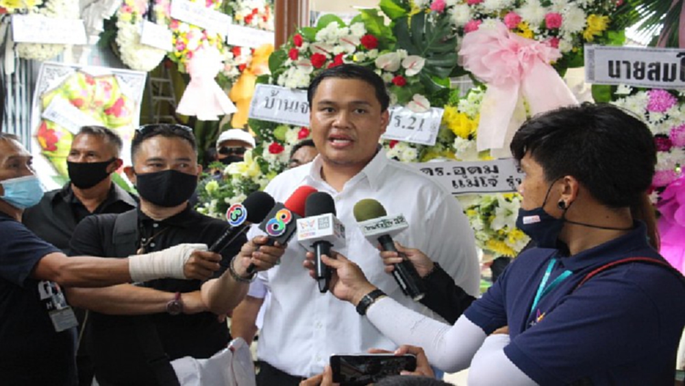 โต้กลับ! ลูก 'ผอ.สุริยา' แจงปม 21 ข้อร้องเรียน ชี้พ่อถูกสกัดสมัยชิงผอ.องค์การสวนสัตว์