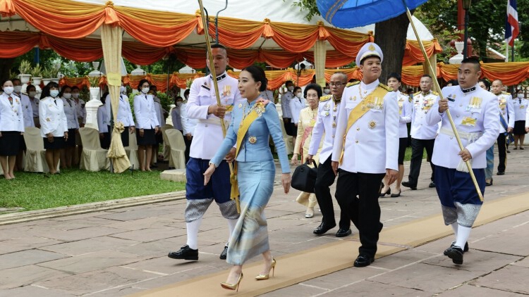 ‘เจ้าฟ้าพัชรกิติยาภา’ เสด็จแทนพระองค์ ในการ ‘พระราชพิธีถวายผ้าพระกฐิน’ วัดนิเวศธรรมประวัติ