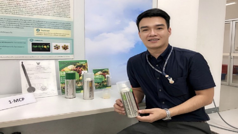 'สเปรย์ก๊าซ 1- MCP' มจธ.คิดค้นช่วยยืดอายุผักผลไม้และดอกไม้ 