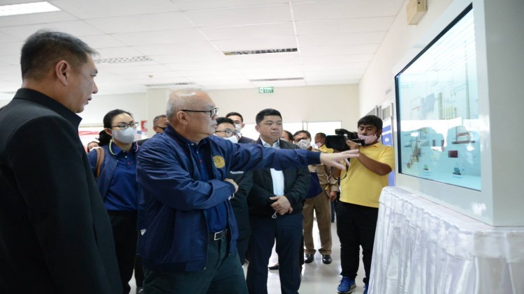 'สุพัฒนพงษ์' หนุนออกประกาศรับซื้อไฟฟ้าขยะชุมชน 400 เมกะวัตต์ในปีหน้า 