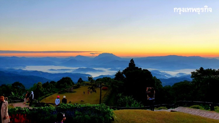 ปักหมุด 'ห้วยน้ำดัง' นักท่องเที่ยวแห่รับ 'ลมหนาว' สุดฟิน