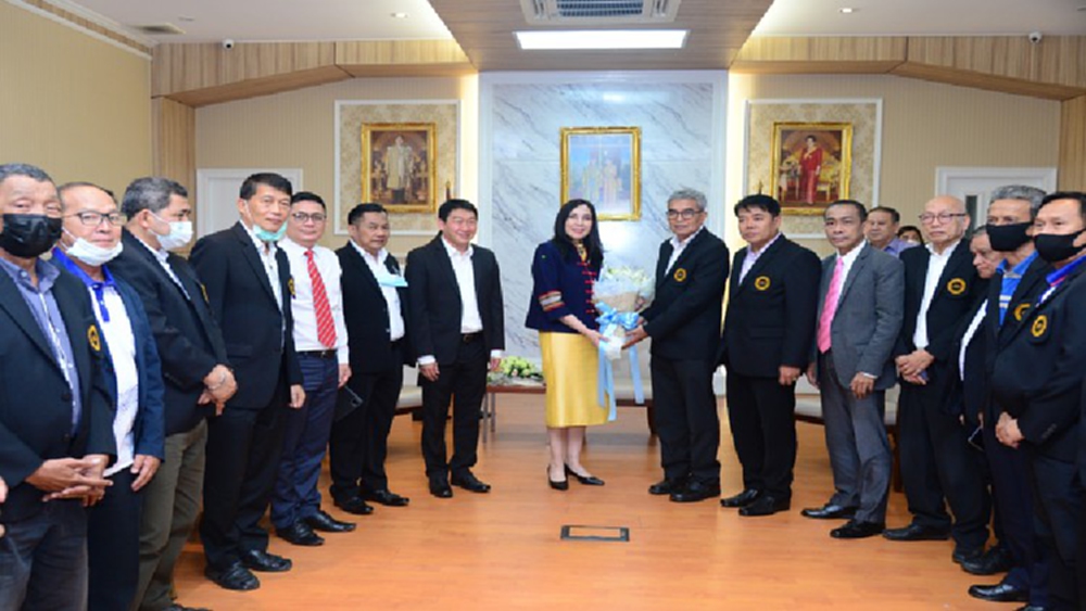 'รมช.มนัญญา' รายงานนายกฯ คดีสหกรณ์รถไฟคืบ ประสานลับ 'ดีเอสไอ' ยึดทรัพย์