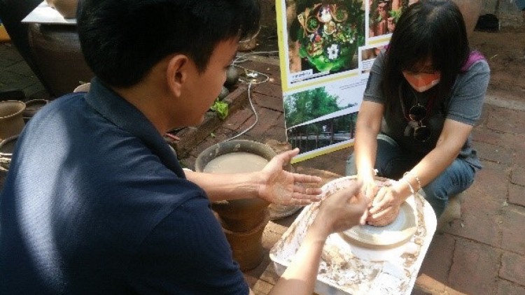 10 กิจกรรมท่องเที่ยวเชิงสร้างสรรค์แดนอีสานใต้