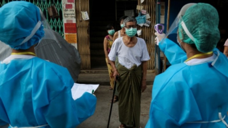 ‘เมียนมา’ น่าห่วงติดเชื้อโควิดรวดเดียว 1,352 ราย