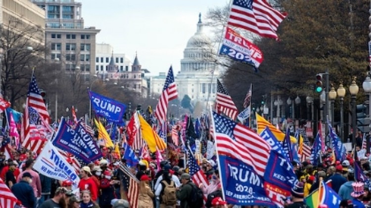 กลุ่มโปร ‘ทรัมป์’ ประท้วงค้านผลเลือกตั้งประธานาธิบดีสหรัฐ 