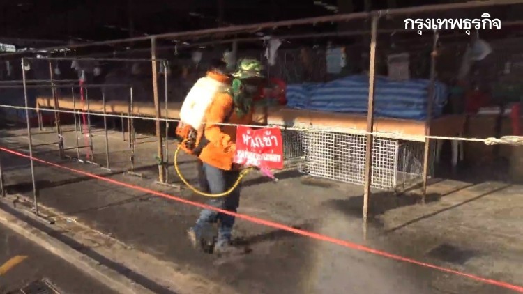 นครปฐม สั่งปิดตลาดสดเสี่ยง 3 วัน ทำความสะอาดหวั่นกระจายเชื้อโควิด