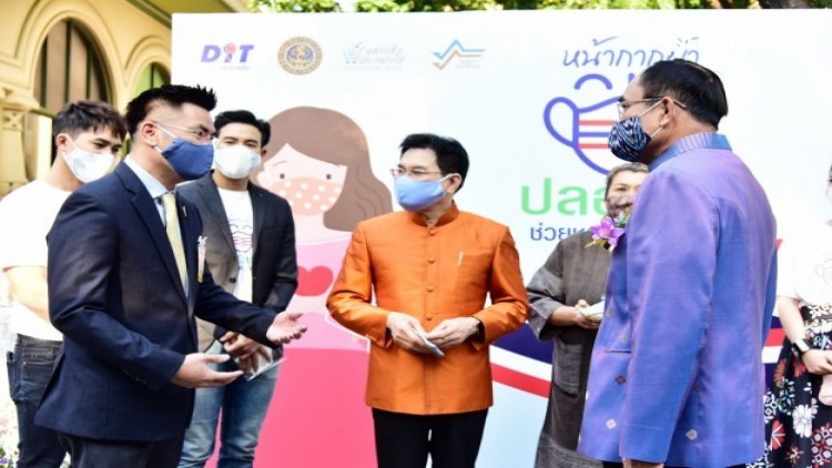นายกฯควง 'จุรินทร์' ชวนคนไทยใช้หน้ากากผ้า ผลิตภัณฑ์สินค้าชุมชน